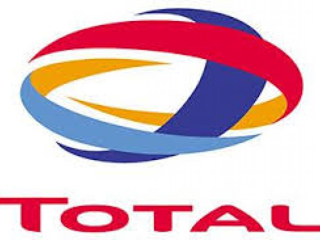 Total company. Тотал логотип. Total Energies компания. Тотал Энерджи логотип. Total масло лого.