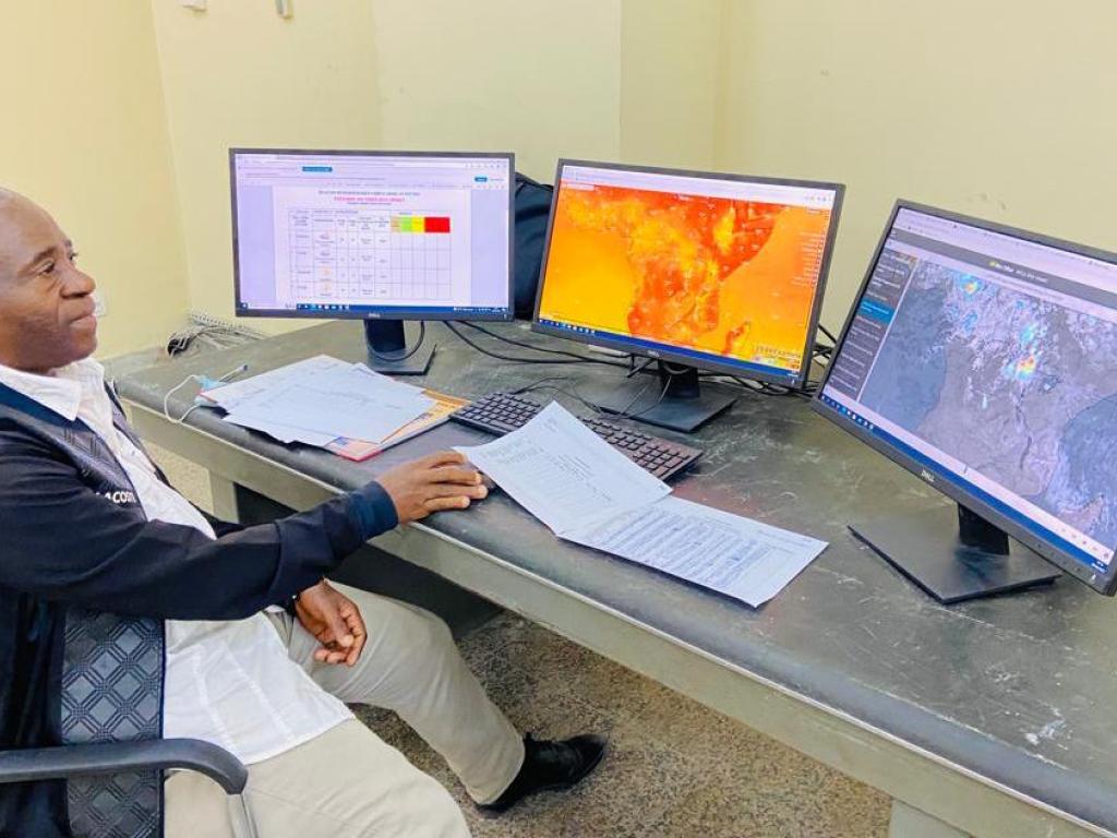 Kinshasa : METTELSAT alerte sur les risques d’inondations de certains quartiers durant la saison des pluies qui démarre ce samedi Kinshasa : METTELSAT alerte sur les risques d’inondations de certains quartiers durant la saison des pluies qui démarre ce samedi