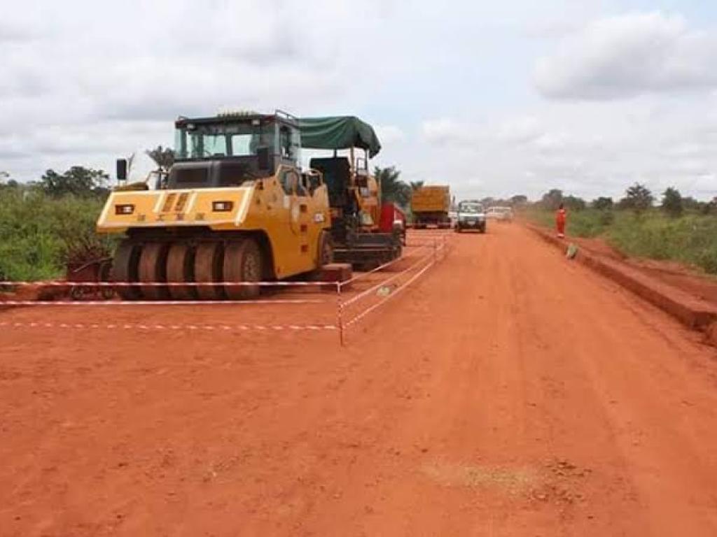 Maniema : Le gouvernement annonce la réhabilitation de voiries urbaines de Kindu Maniema : Le gouvernement annonce la réhabilitation de voiries urbaines de Kindu