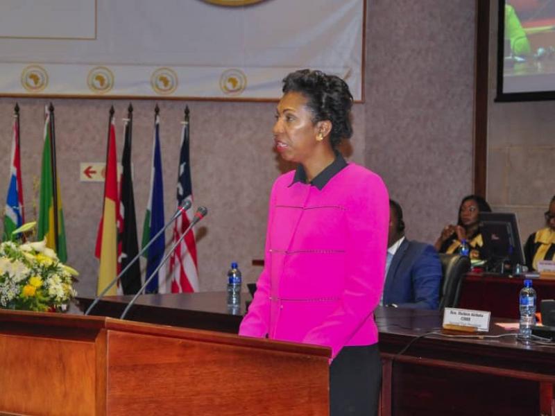Jeanine Mabunda