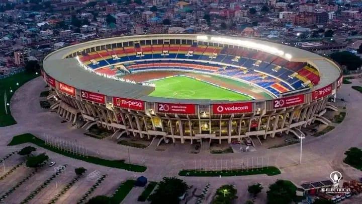 Stade Des Martyrs De Kinshasa: La Magnifique Maquette D'un Jeune